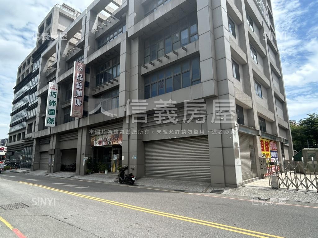 正板南路電梯透天店房屋室內格局與周邊環境
