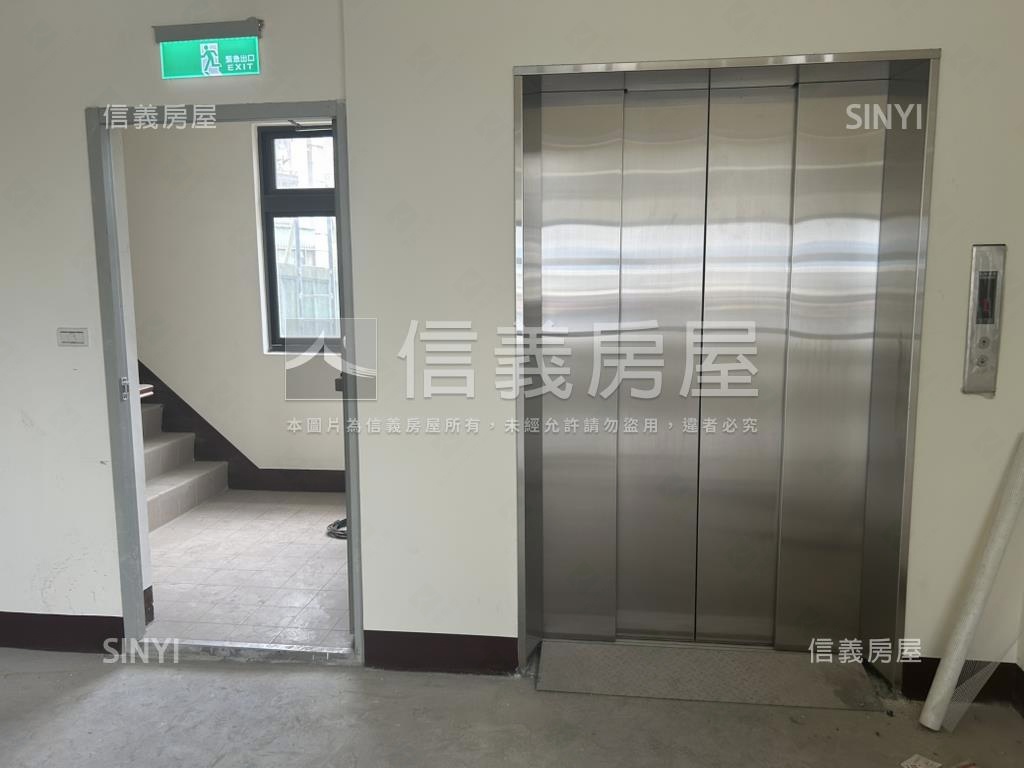 正板南路電梯透天店房屋室內格局與周邊環境