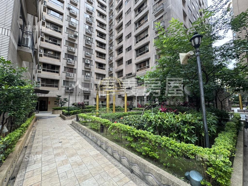 【專任】坎城三房車位房屋室內格局與周邊環境