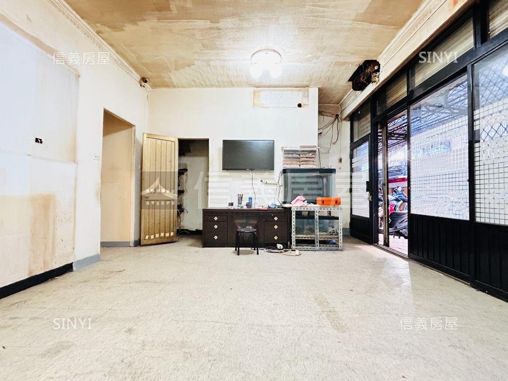 近徐匯中學捷運站面寬店面房屋室內格局與周邊環境