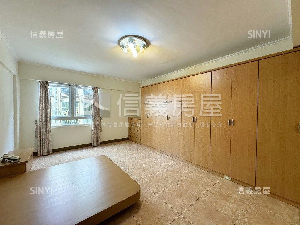 近華夏．崇德捷運正路透店房屋室內格局與周邊環境