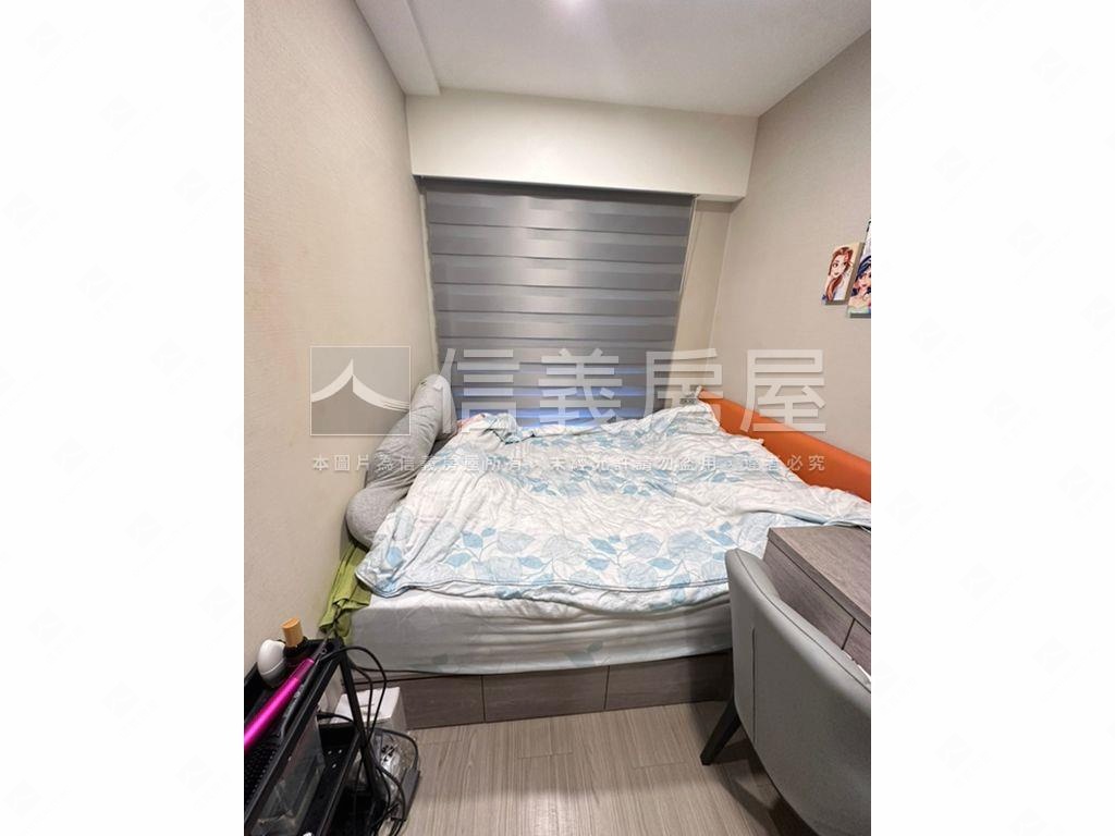 板橋北側景觀三房平面車位房屋室內格局與周邊環境