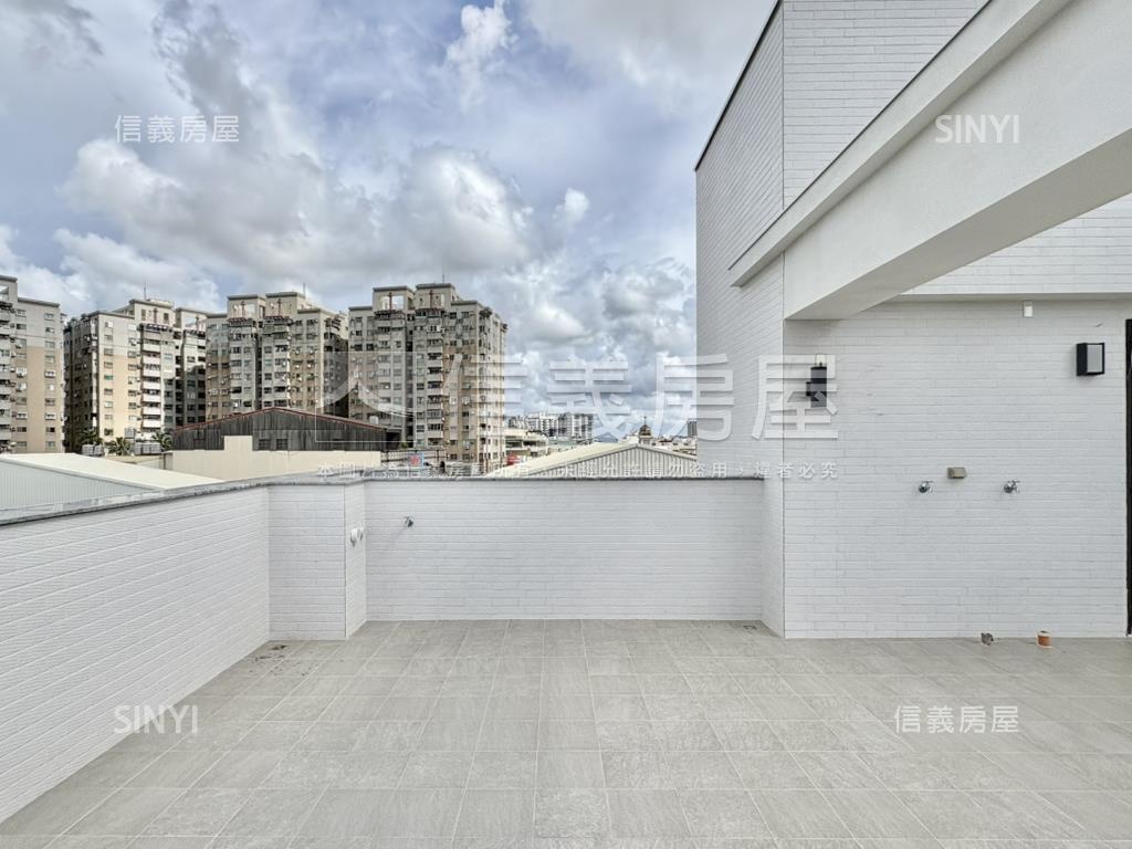 日東昇｜東區仁和面寬店霸房屋室內格局與周邊環境