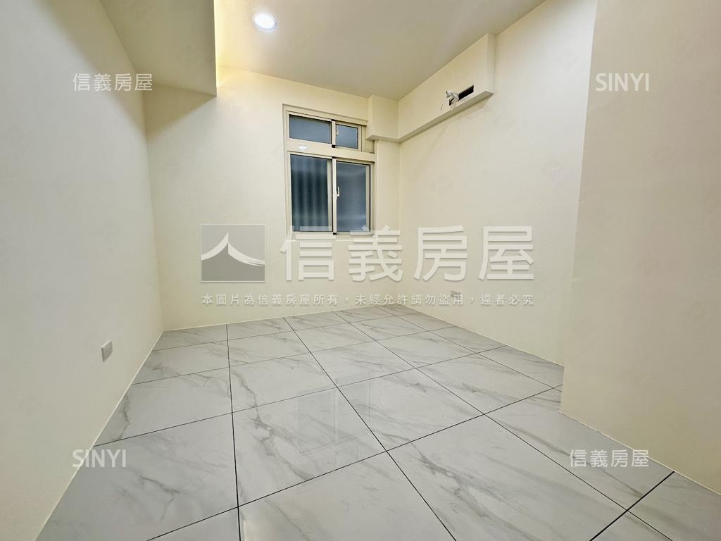 溪崑二街精緻美３房房屋室內格局與周邊環境