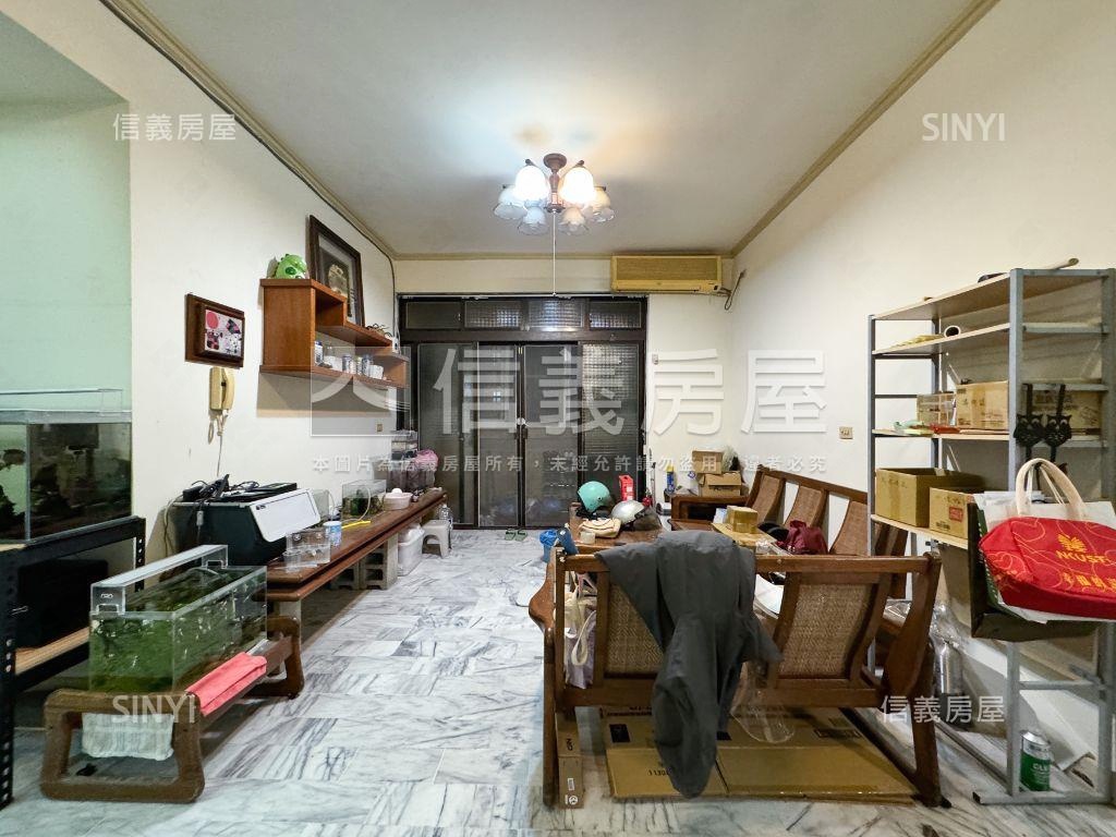 近清大光復路三樓公寓房屋室內格局與周邊環境