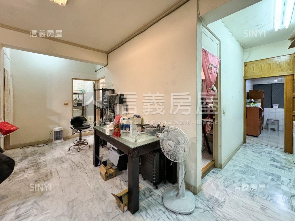 近清大光復路三樓公寓房屋室內格局與周邊環境