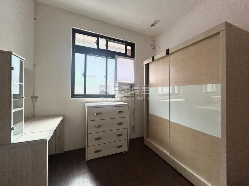 二鬮˙庭前靜巷美墅房屋室內格局與周邊環境