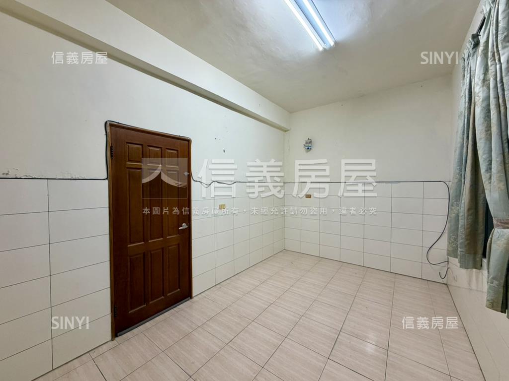 安定近南科優質透天房屋室內格局與周邊環境