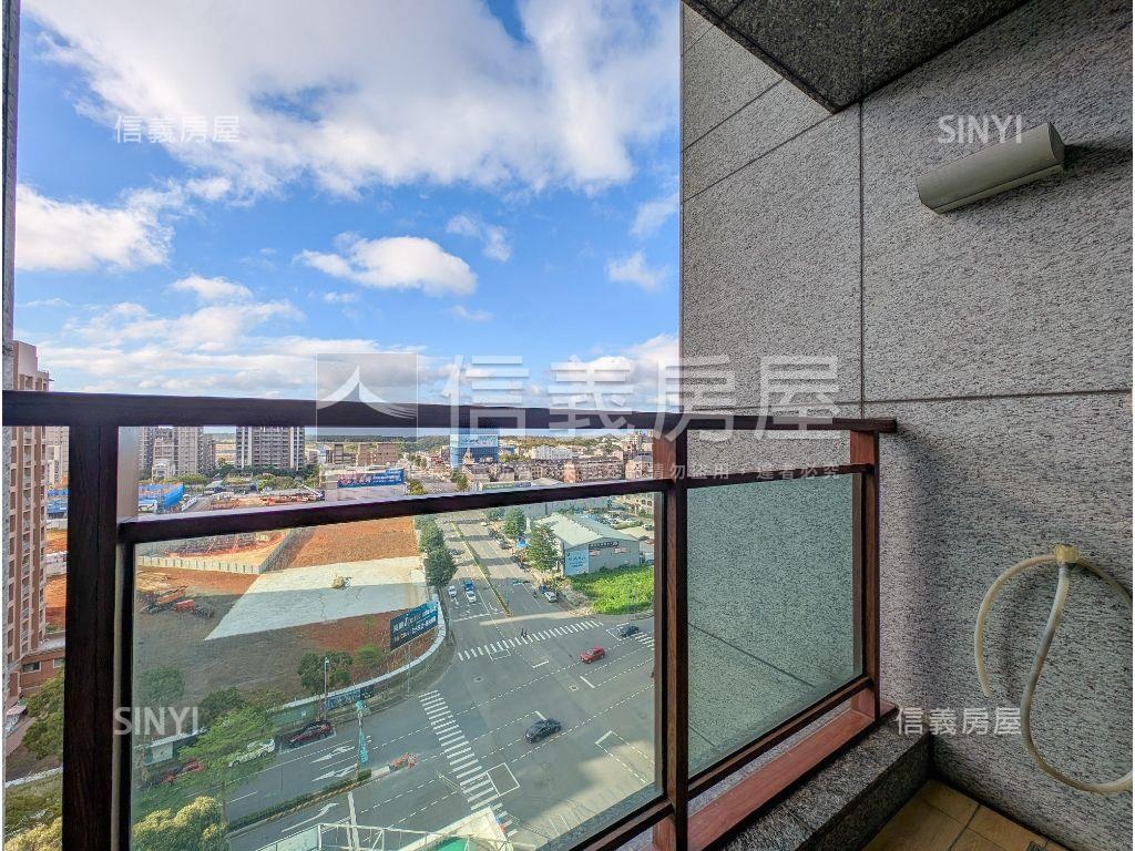 富堡晶都雙衛浴高樓房屋室內格局與周邊環境