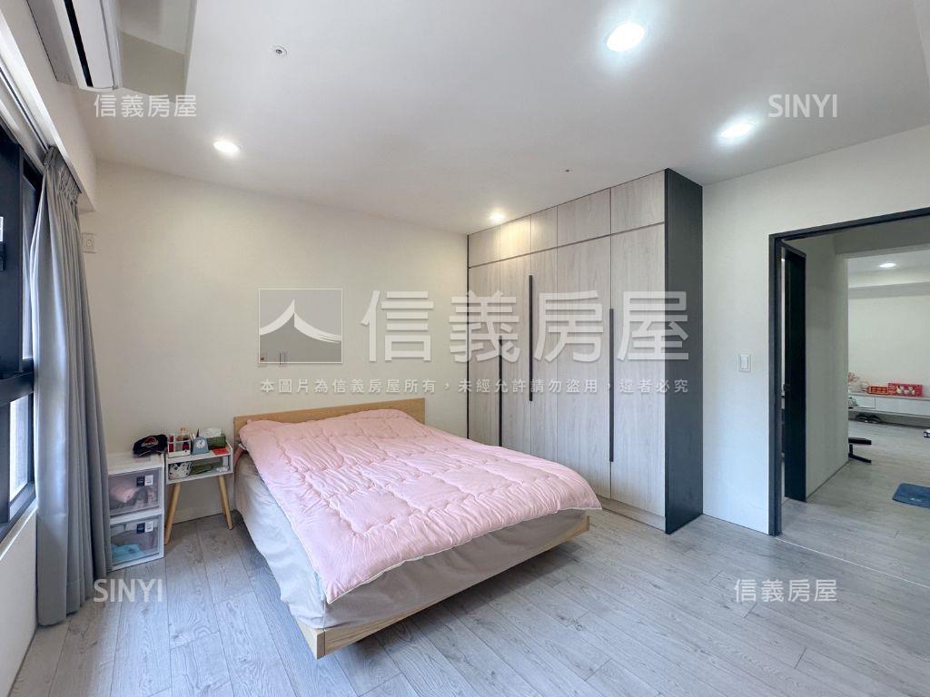 巨蛋核心次高朝北三房車位房屋室內格局與周邊環境