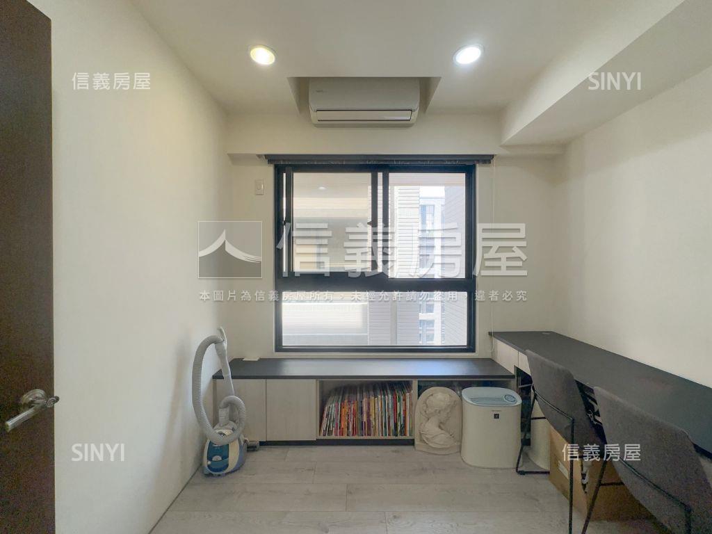 巨蛋核心次高朝北三房車位房屋室內格局與周邊環境