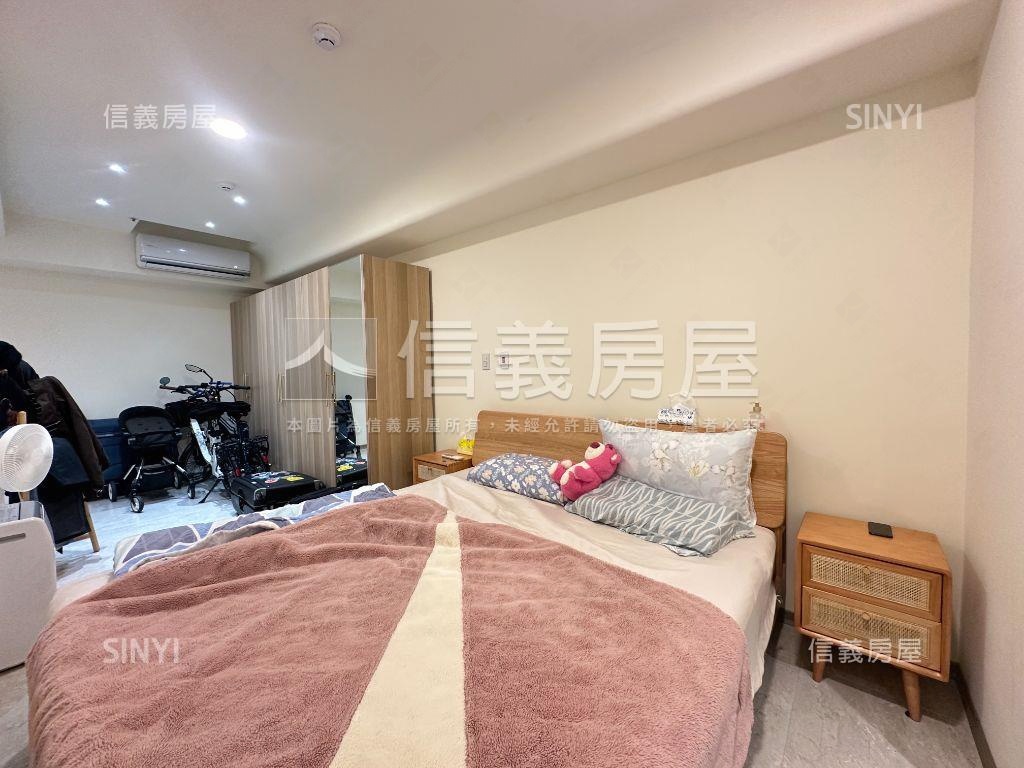 國家大院面中庭大兩房車位房屋室內格局與周邊環境