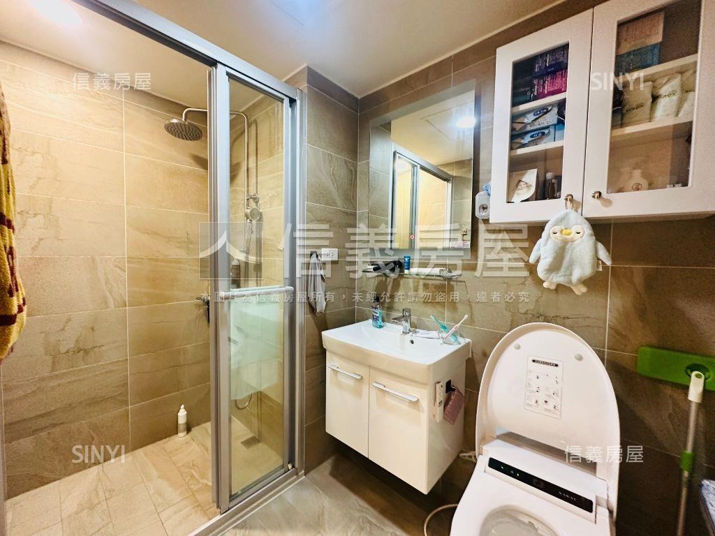 國家大院面中庭大兩房車位房屋室內格局與周邊環境