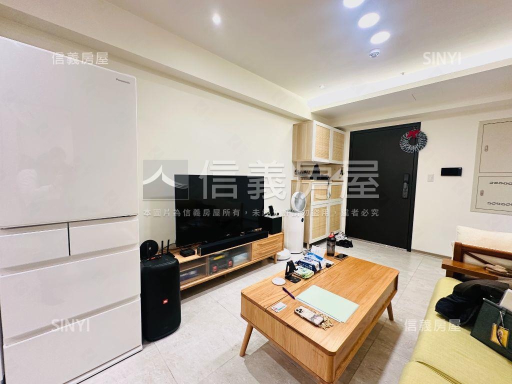 國家大院面中庭大兩房車位房屋室內格局與周邊環境