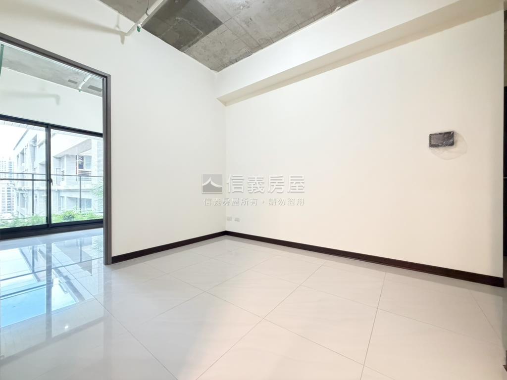 Ｐａｒｋ１６景觀兩房平車房屋室內格局與周邊環境