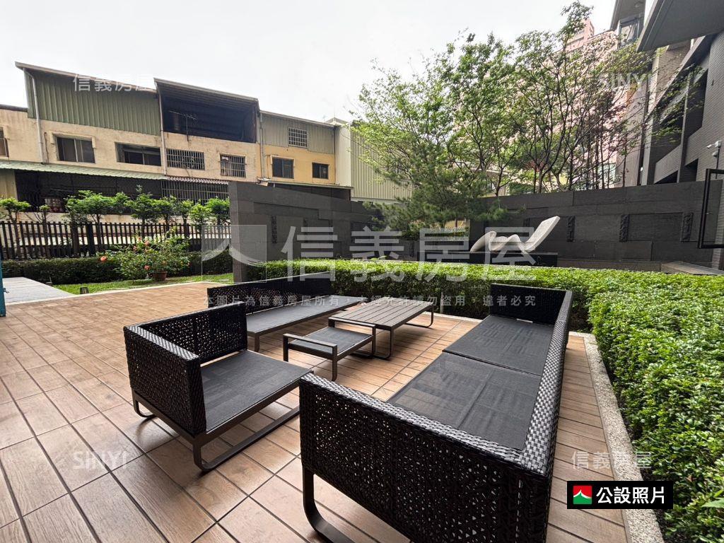 高工商圈黃金收租店面Ａ房屋室內格局與周邊環境