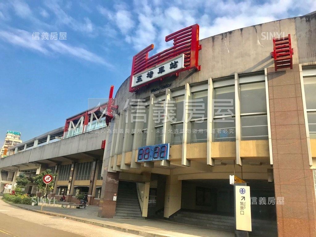 綠色生活三房車位房屋室內格局與周邊環境