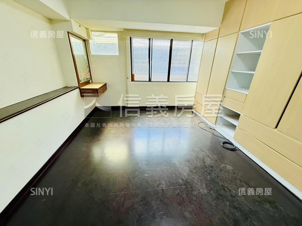 文心國小旁近捷運瀋陽３房房屋室內格局與周邊環境
