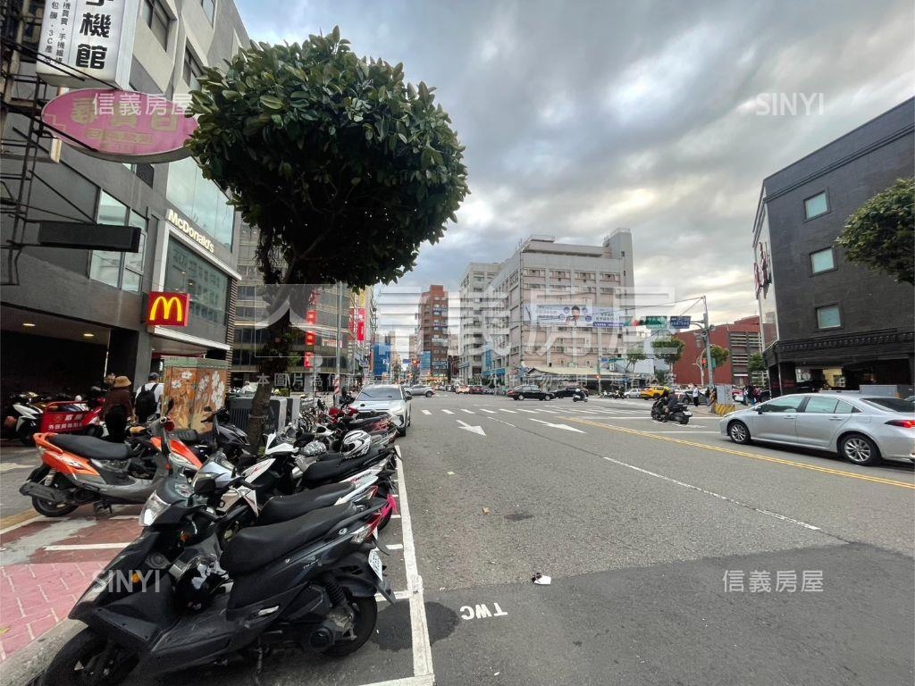 中壢火車站前店霸房屋室內格局與周邊環境