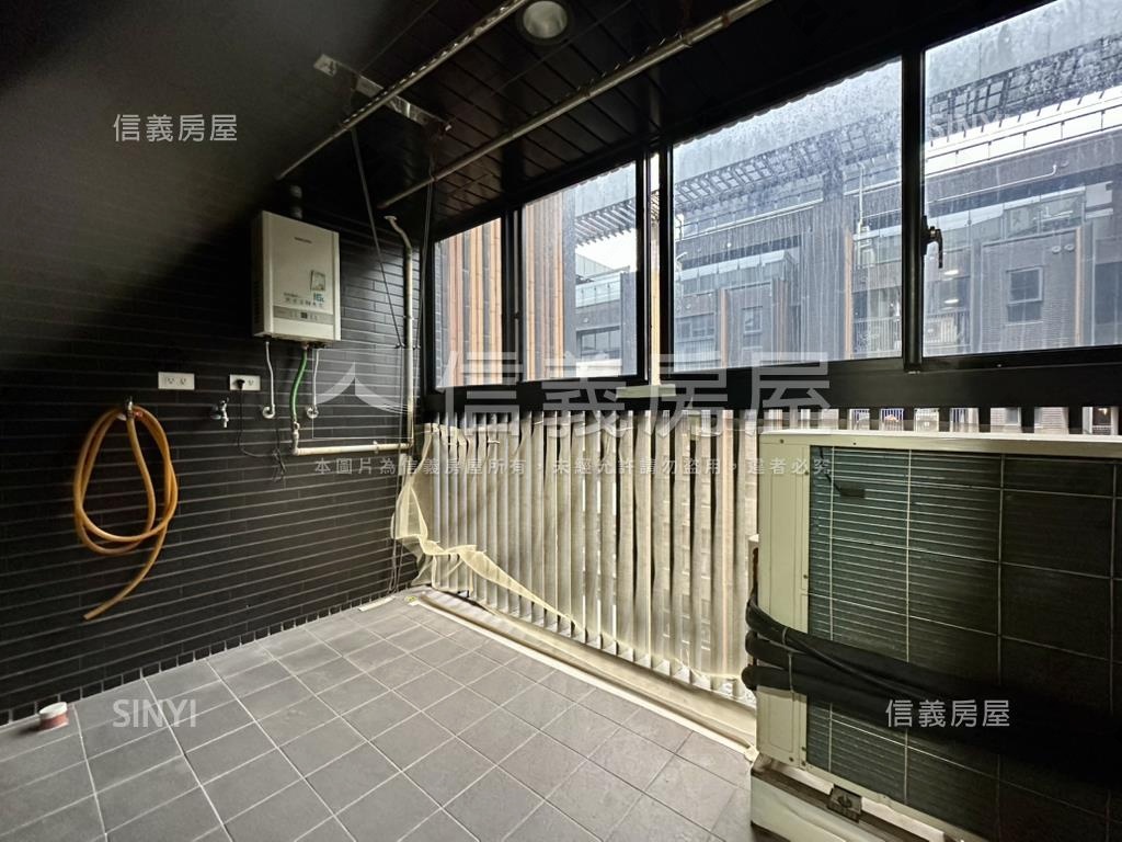 專任．海都ＩＩ兩房雙衛浴房屋室內格局與周邊環境