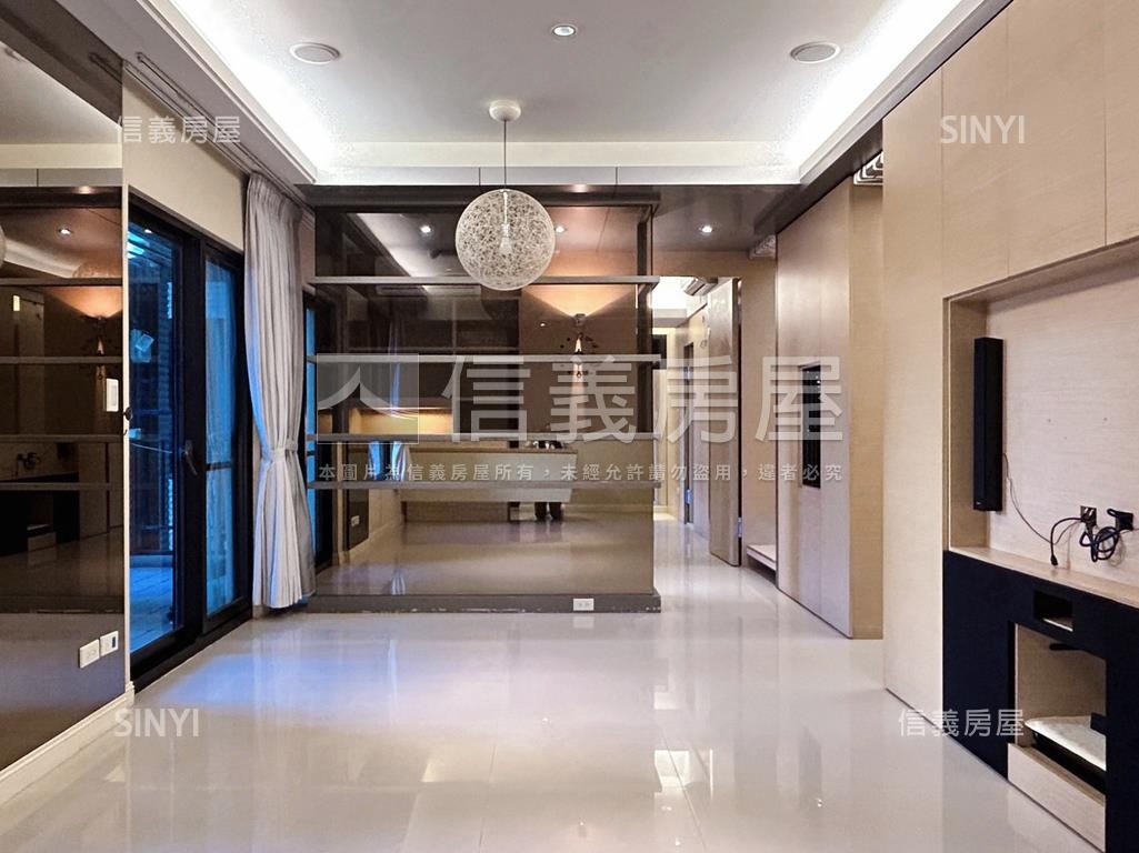 圓山凡登近捷運兩房加車位房屋室內格局與周邊環境