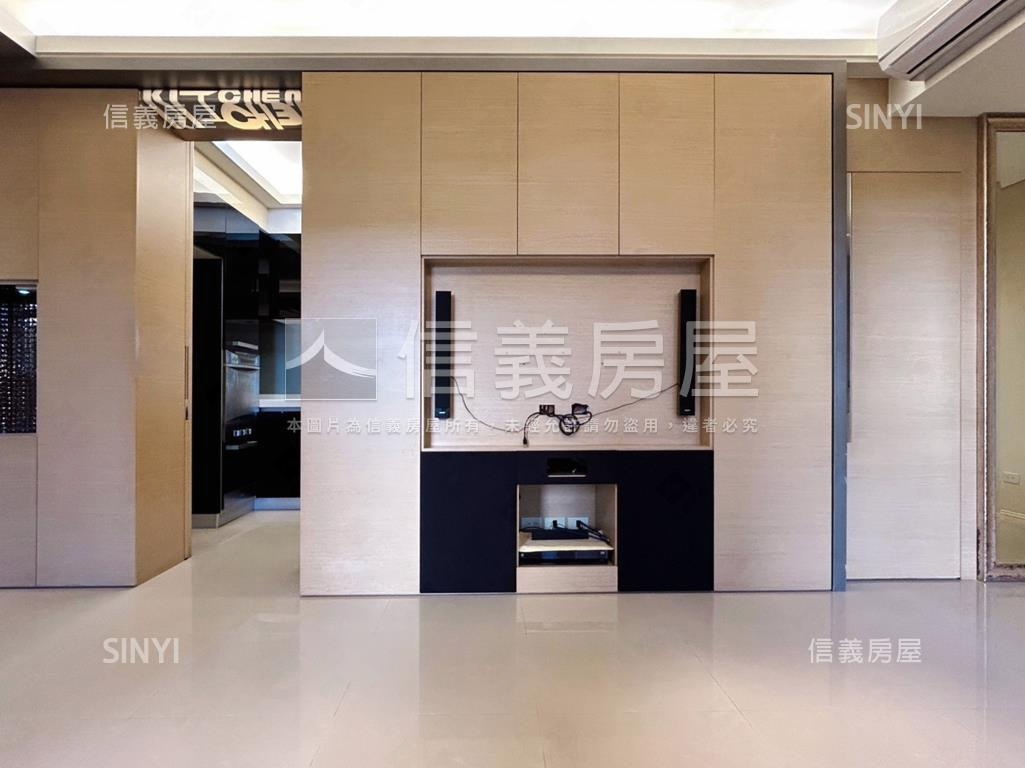 圓山凡登近捷運兩房加車位房屋室內格局與周邊環境