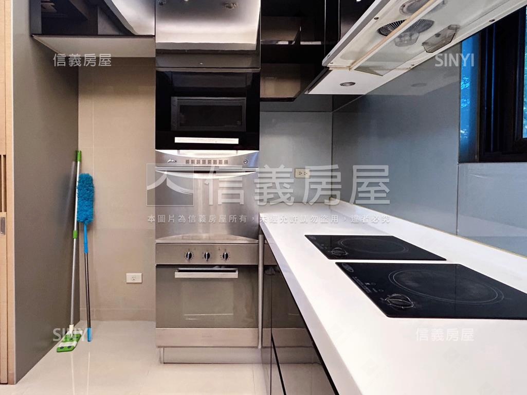 圓山凡登近捷運兩房加車位房屋室內格局與周邊環境