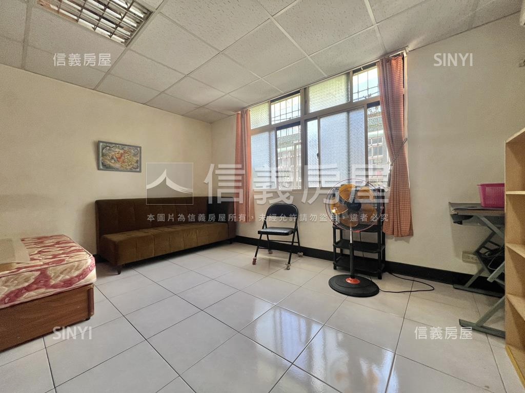 華齡臻品房屋室內格局與周邊環境