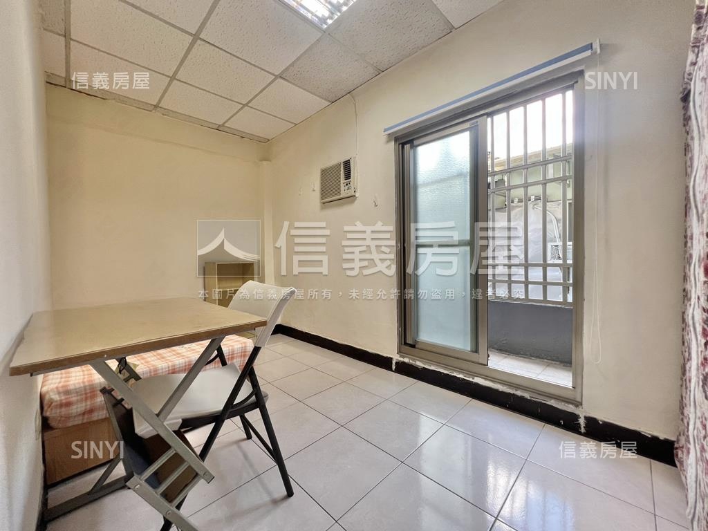 華齡臻品房屋室內格局與周邊環境
