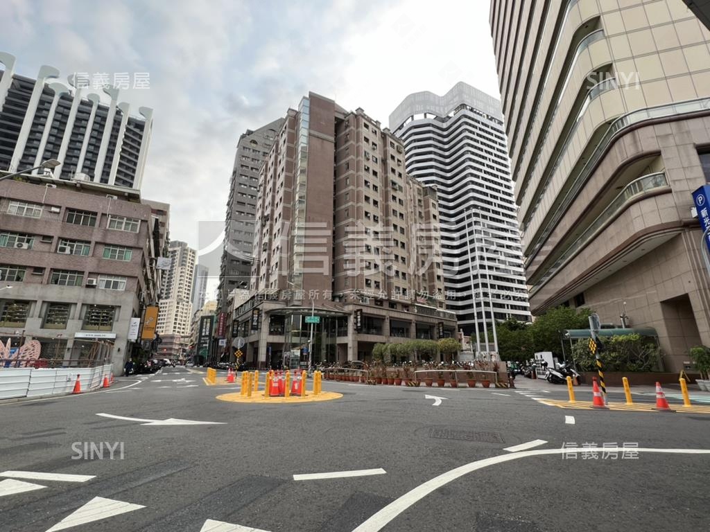 近三多捷運站公寓房屋室內格局與周邊環境