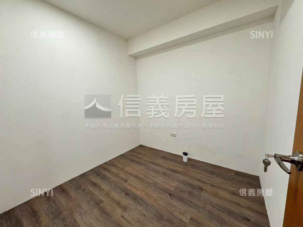 華新美麗透天房屋室內格局與周邊環境