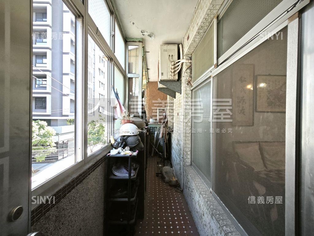 比漾商圈公寓三樓房屋室內格局與周邊環境
