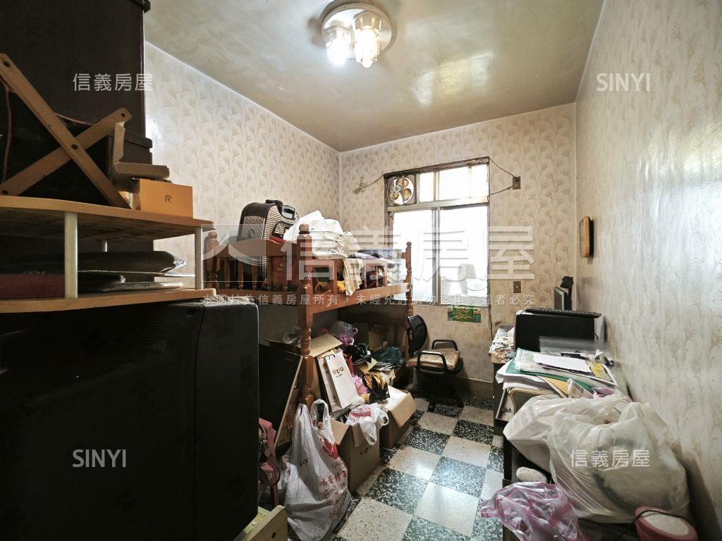 比漾商圈公寓三樓房屋室內格局與周邊環境