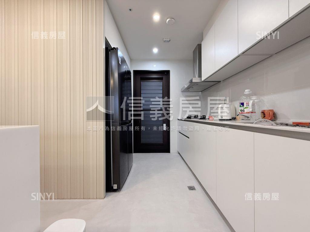 高樓美景精美裝潢大兩房房屋室內格局與周邊環境