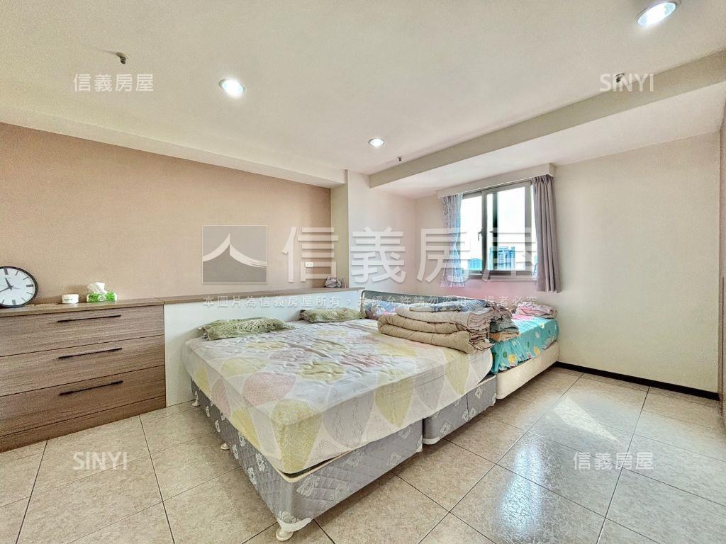 台灣國寶典藏聚作４房平車房屋室內格局與周邊環境