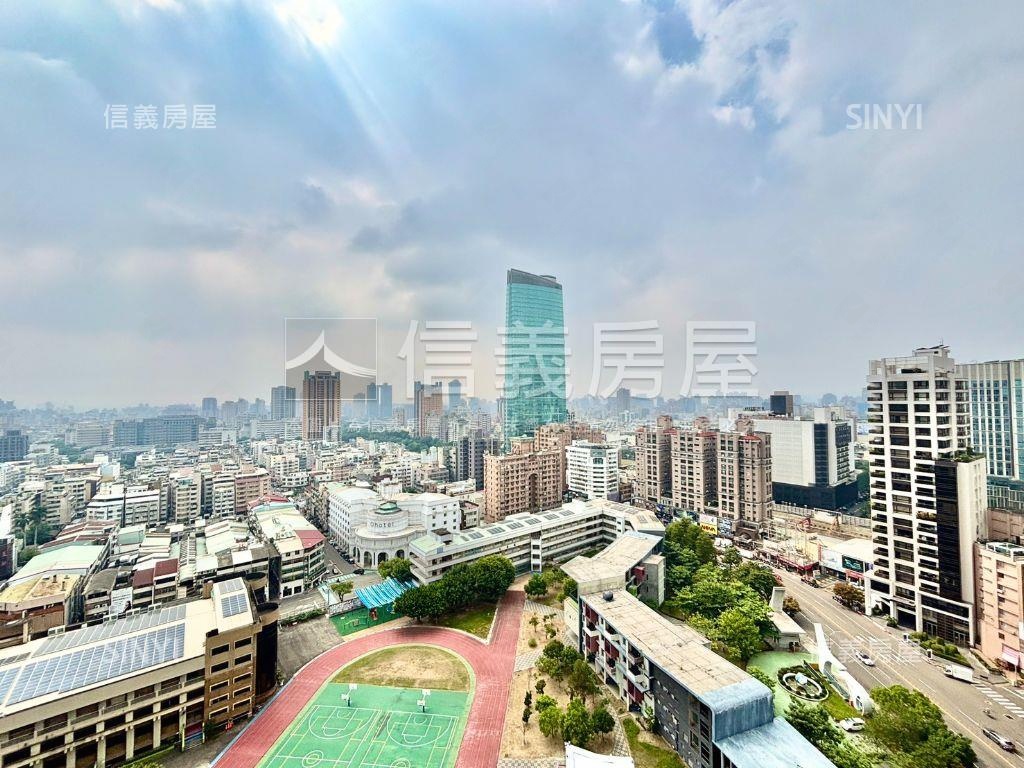 台灣國寶典藏聚作４房平車房屋室內格局與周邊環境