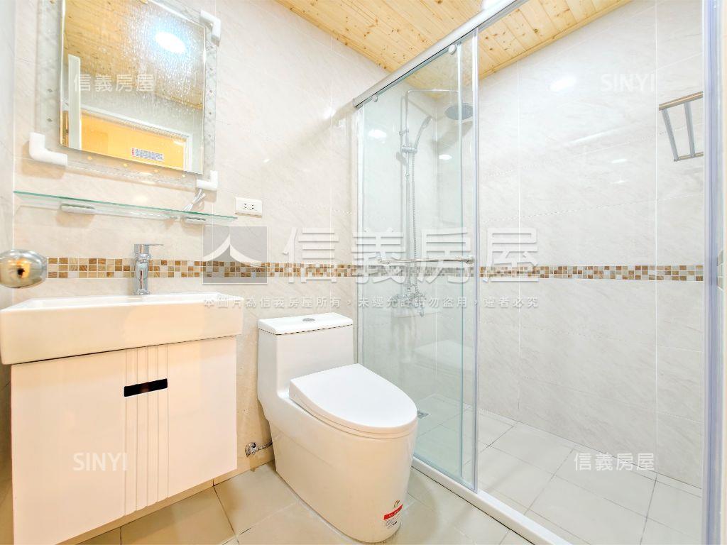 國光街裝潢美２樓房屋室內格局與周邊環境