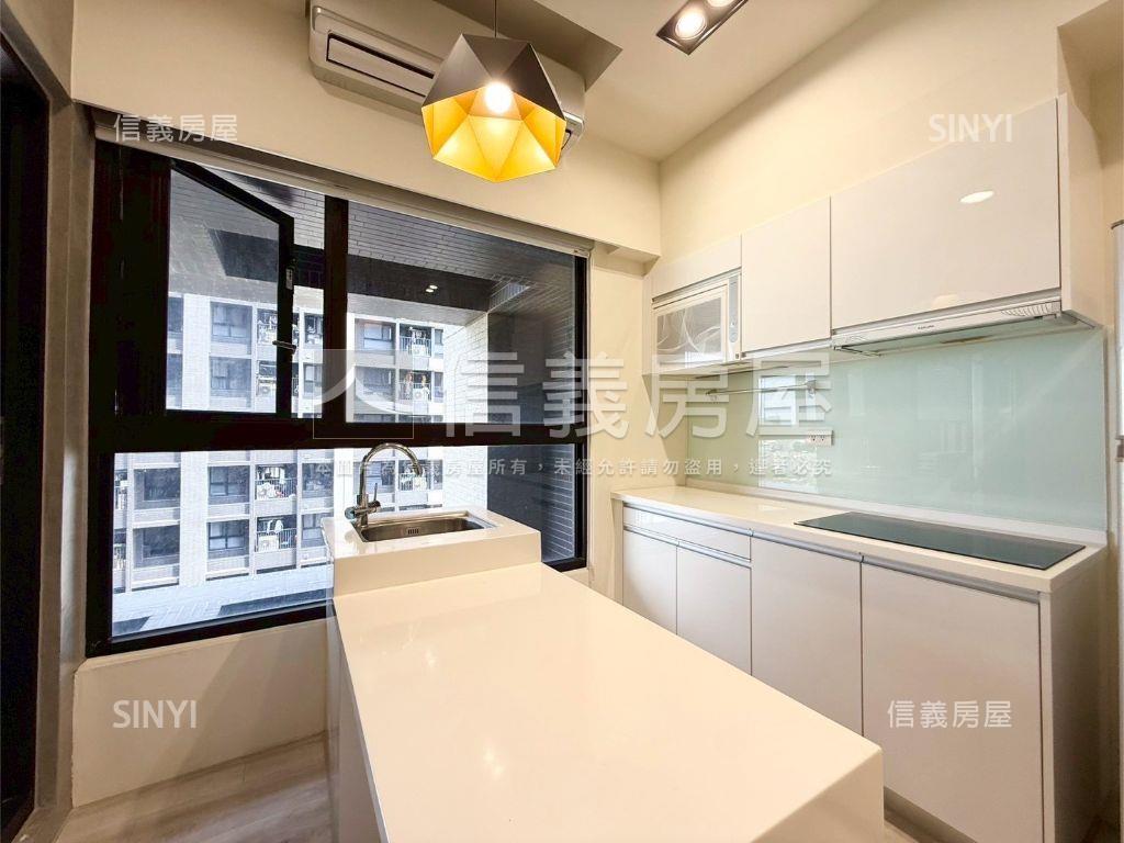 上東城Ｄ棟質感兩房平車房屋室內格局與周邊環境