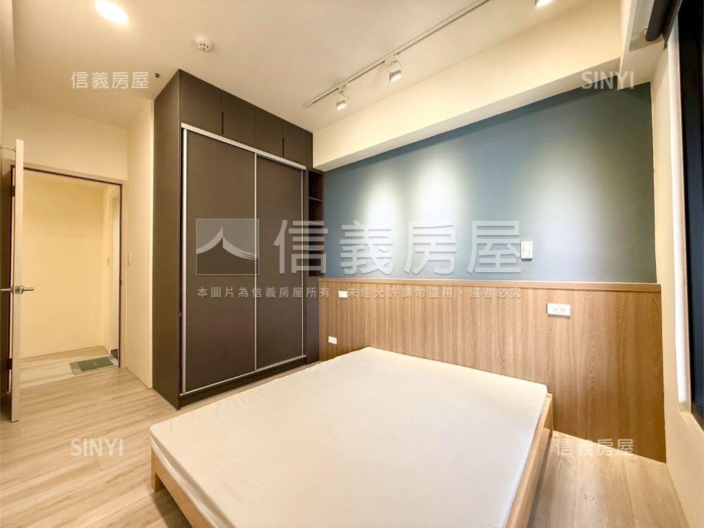 上東城Ｄ棟質感兩房平車房屋室內格局與周邊環境