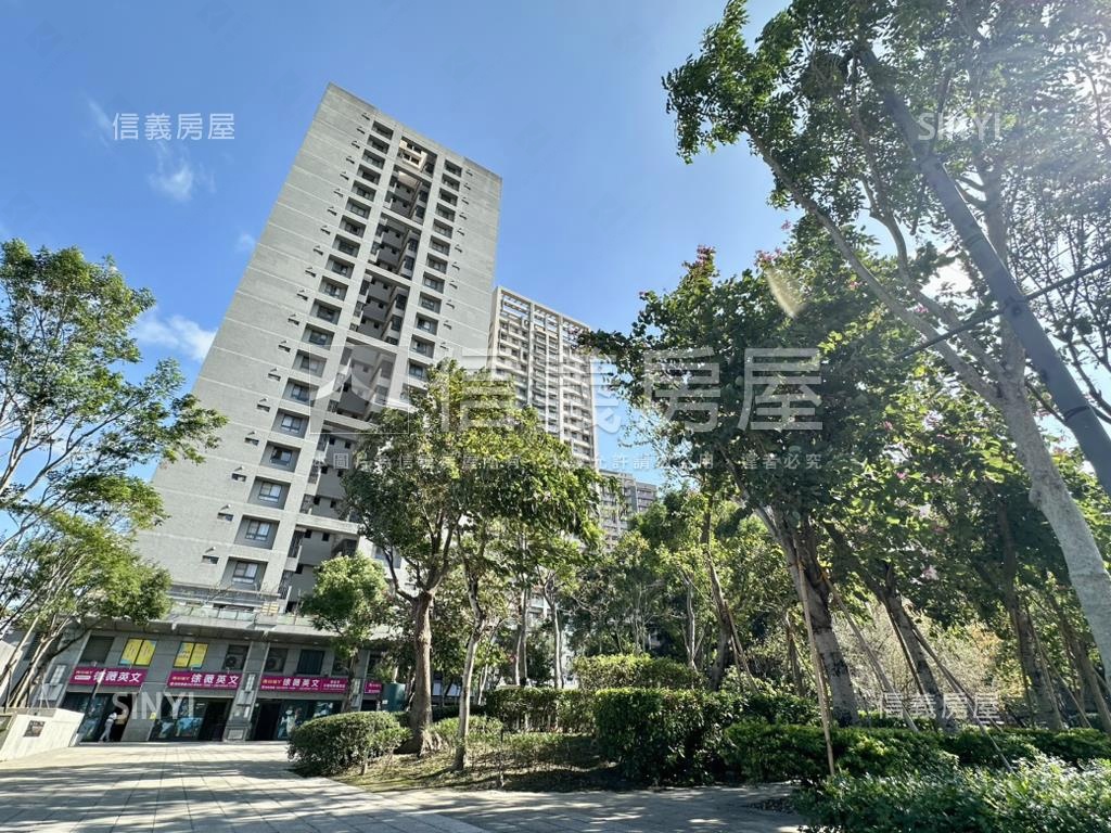 亞東捷運校園景觀三房車位房屋室內格局與周邊環境