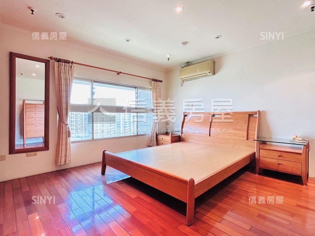 藝文中高樓河岸景觀宅房屋室內格局與周邊環境