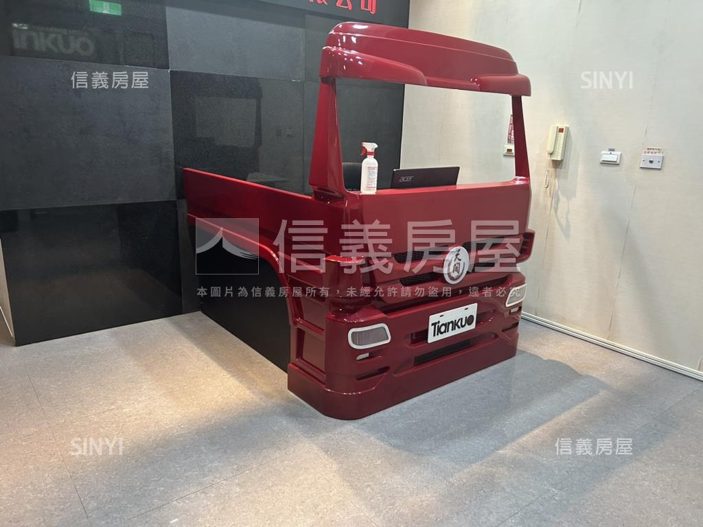 北歐之窗３車位美辦房屋室內格局與周邊環境