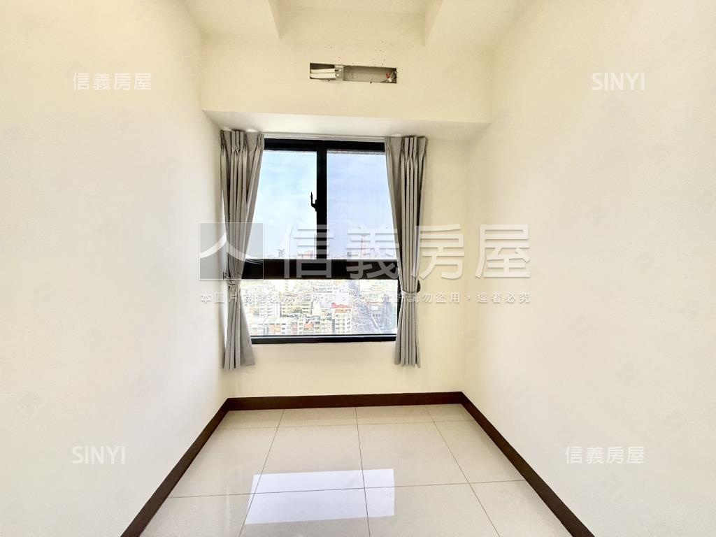 質感系棋琴十八三房平車房屋室內格局與周邊環境