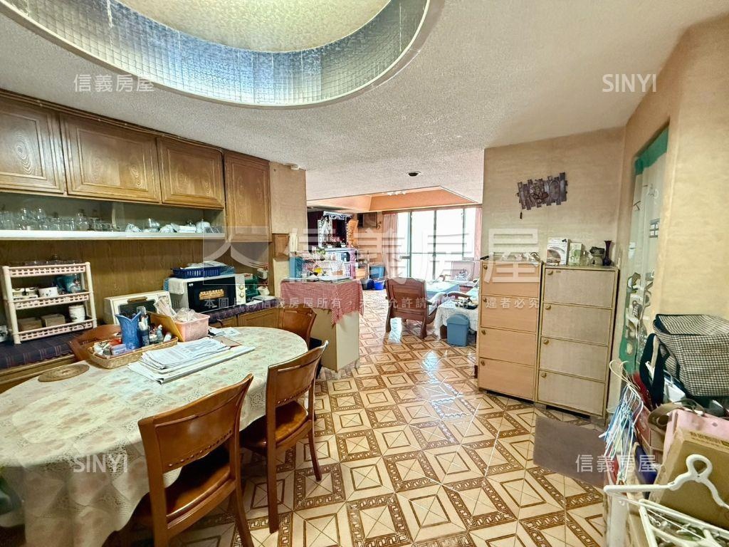【新案】敦南邊間朝南４房房屋室內格局與周邊環境