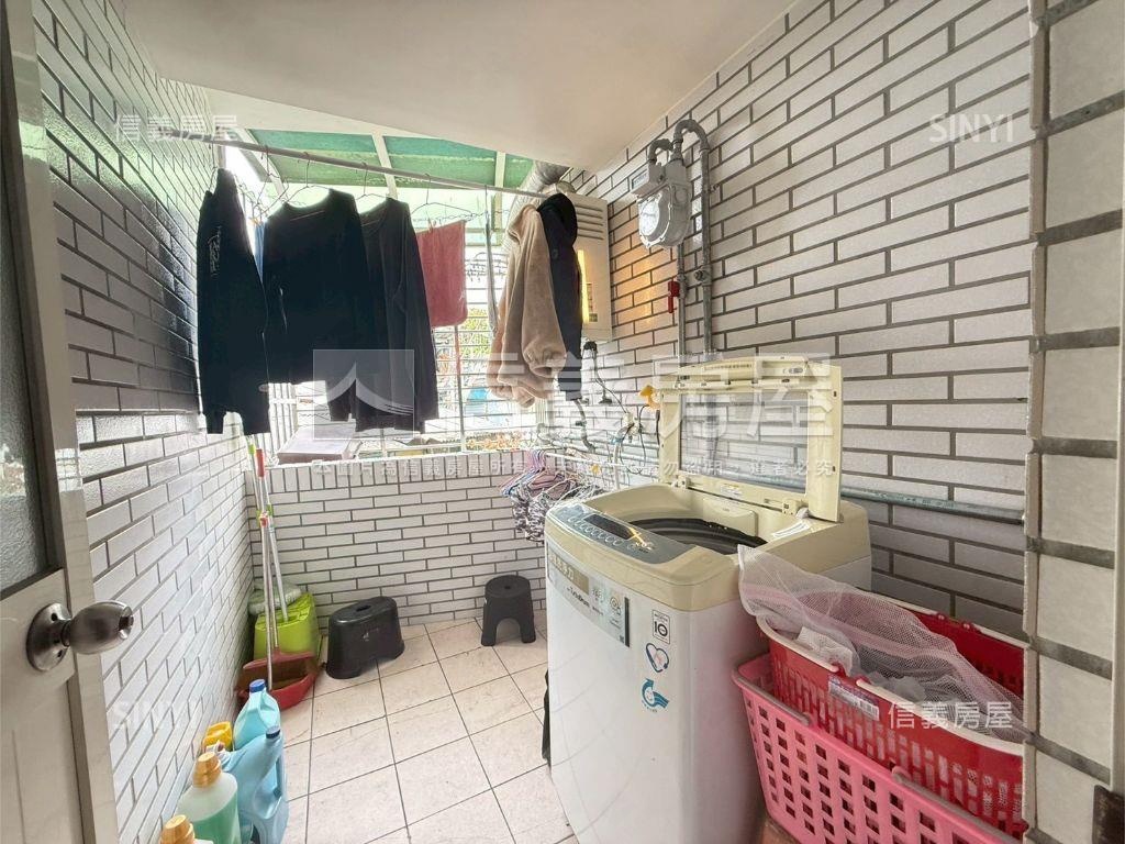 龍濱路頂加～收租好選擇房屋室內格局與周邊環境