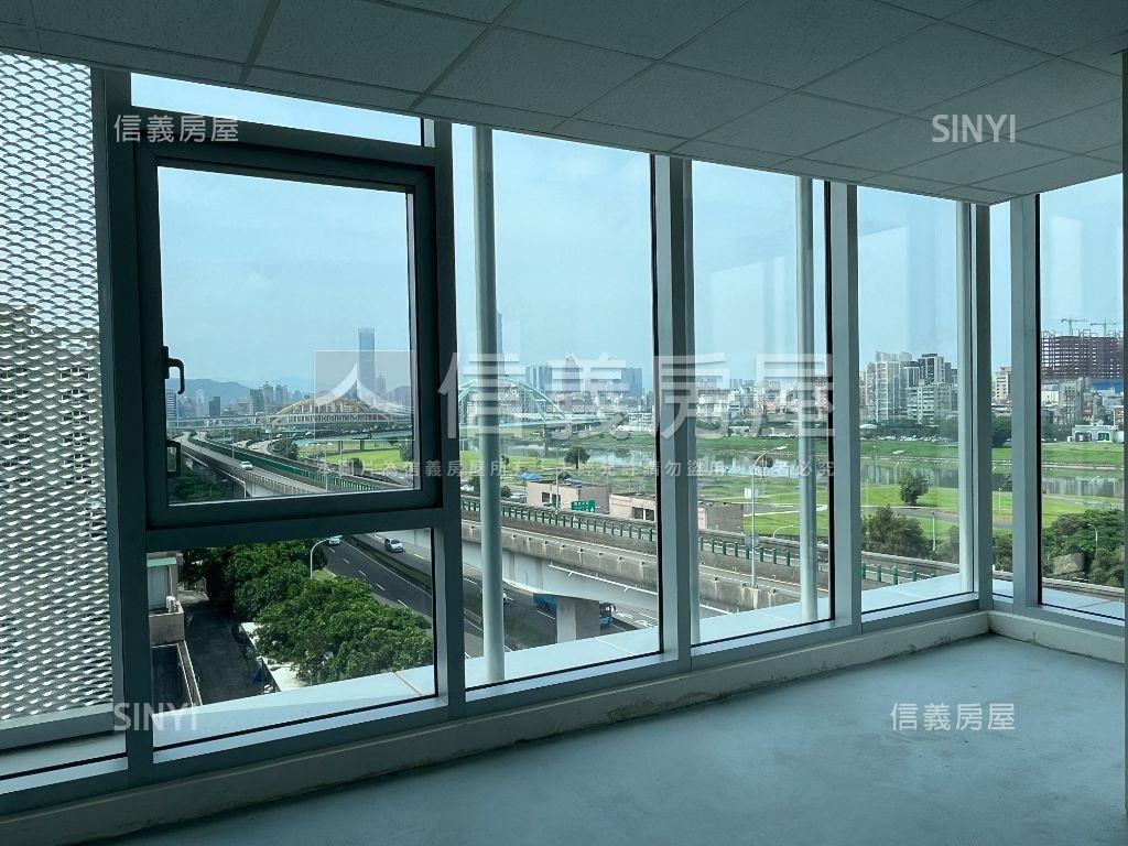 內湖堤頂大道全新整棟房屋室內格局與周邊環境