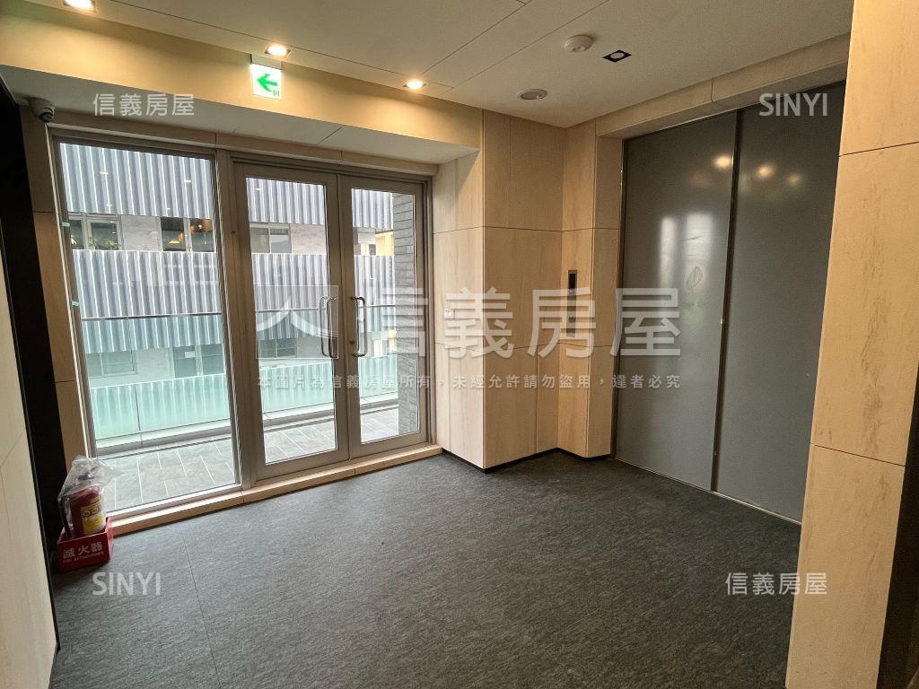 內湖堤頂大道全新整棟房屋室內格局與周邊環境