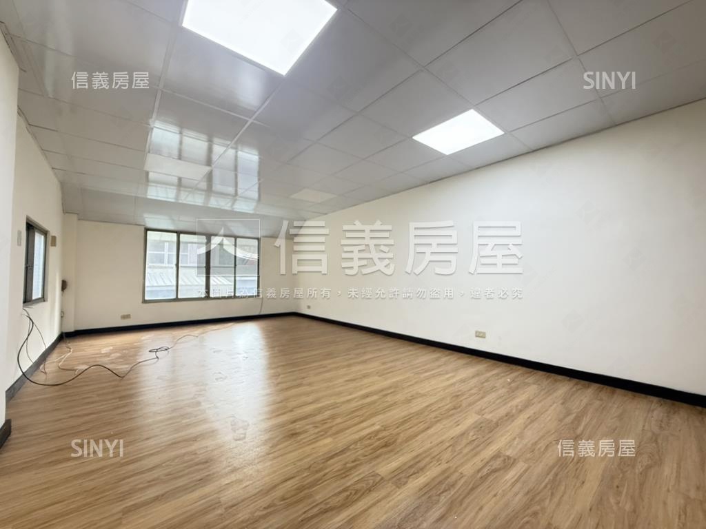 公園旁古典文創透天房屋室內格局與周邊環境