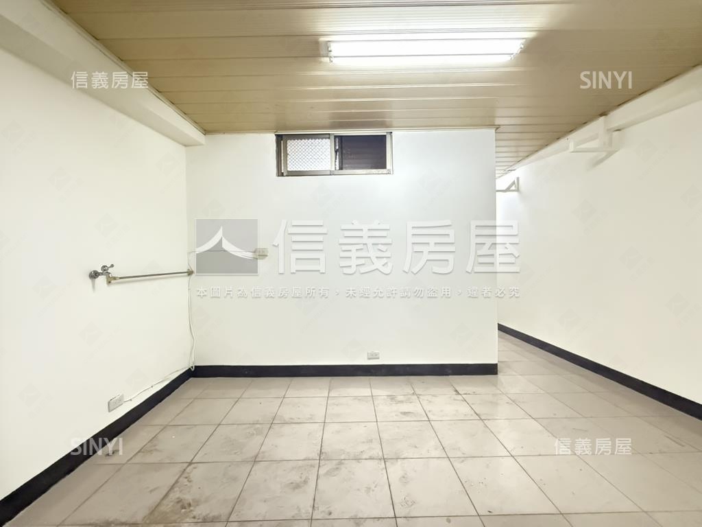 公園旁古典文創透天房屋室內格局與周邊環境