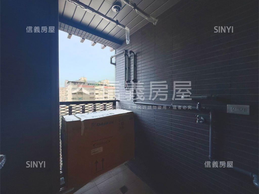 豐隆昕誠邊間兩房房屋室內格局與周邊環境